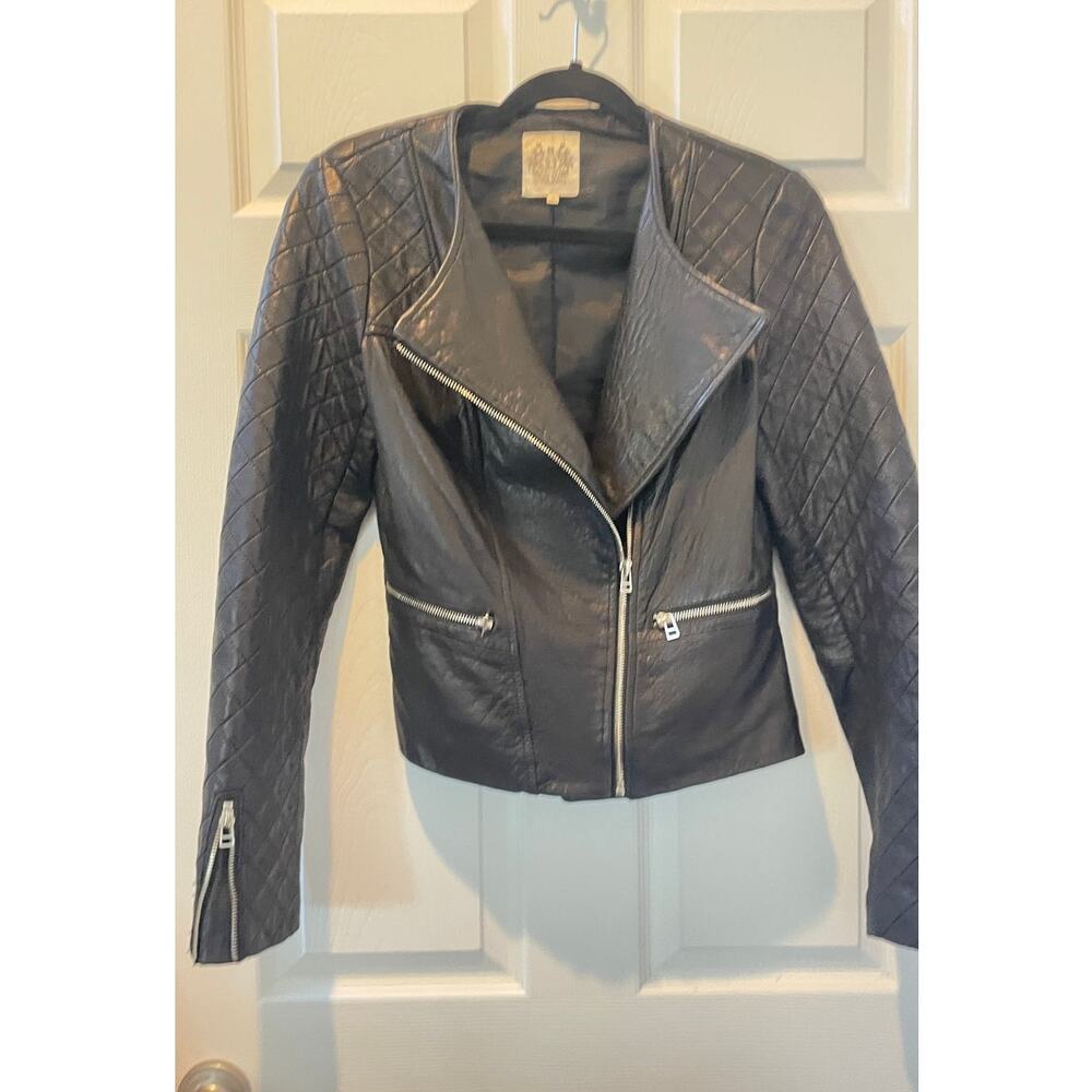 Victoria's Secret Designer Leather Cropped Moto Jacket Black Size S Pre-Owned!